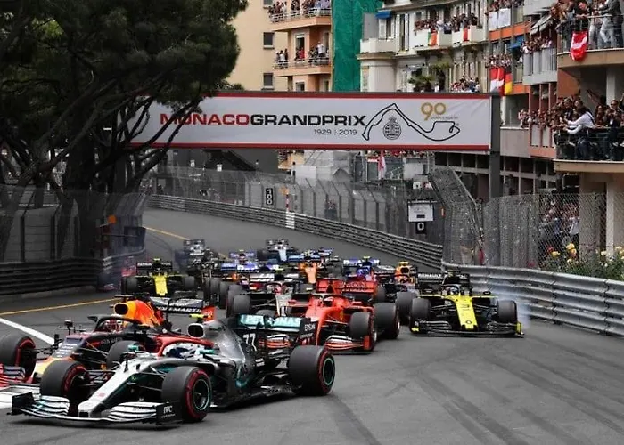 Monaco # - 4 Persons - Hypercenter - Private Parking - Clim - Full Renovated - Fast Wifi * مينتون