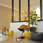 아파트 F1 Gp Monaco # - 4 Persons - Hypercenter - Private Parking - Clim - Full Renovated - Fast Wifi 멍똥