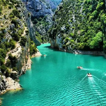 Apartament Monaco # - 4 Persons - Hypercenter - Private Parking - Clim - Full Renovated - Fast Wifi *