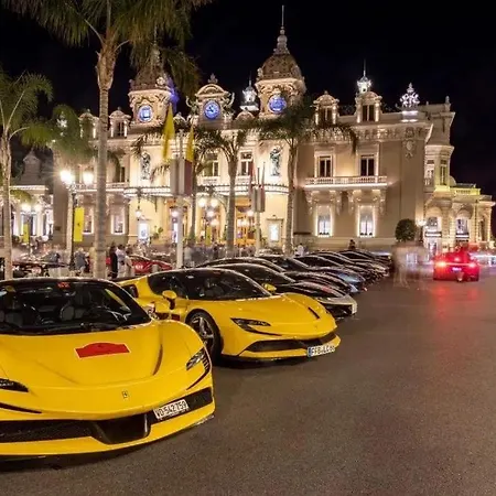 Apartament Monaco # - 4 Persons - Hypercenter - Private Parking - Clim - Full Renovated - Fast Wifi Mentona