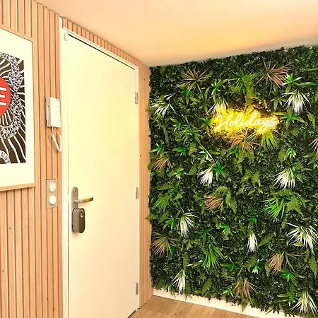 Monaco # - 4 Persons - Hypercenter - Private Parking - Clim - Full Renovated - Fast Wifi Mentona